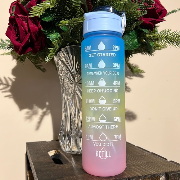 Other - 🌈 RAINBOW Water Bottle 25oz Motivational Fitness Jug with Time Markers